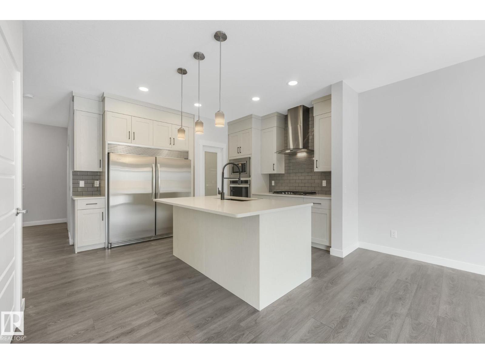 9919 226 St Nw, Edmonton, Alberta  T5T 7V2 - Photo 3 - E4476507