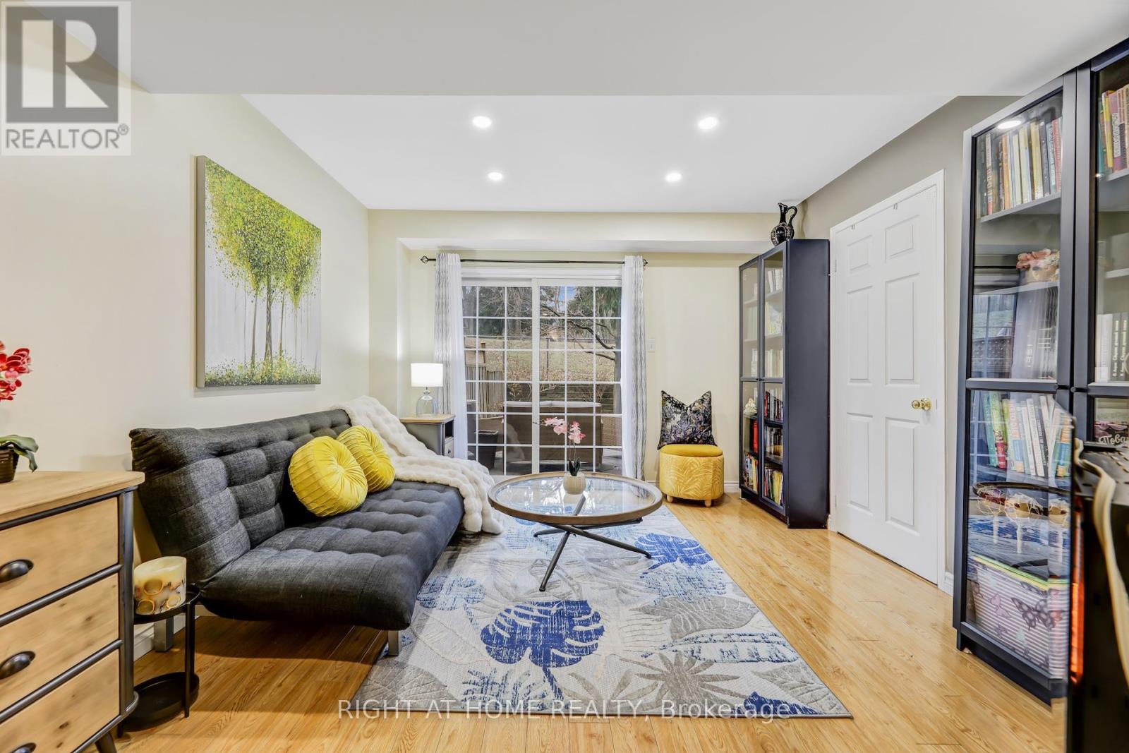 40 - 130 Mosaics Avenue, Aurora, Ontario  L4G 7L5 - Photo 24 - N12859574