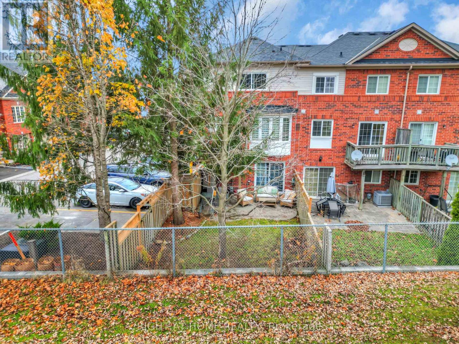 40 - 130 Mosaics Avenue, Aurora, Ontario  L4G 7L5 - Photo 31 - N12859574