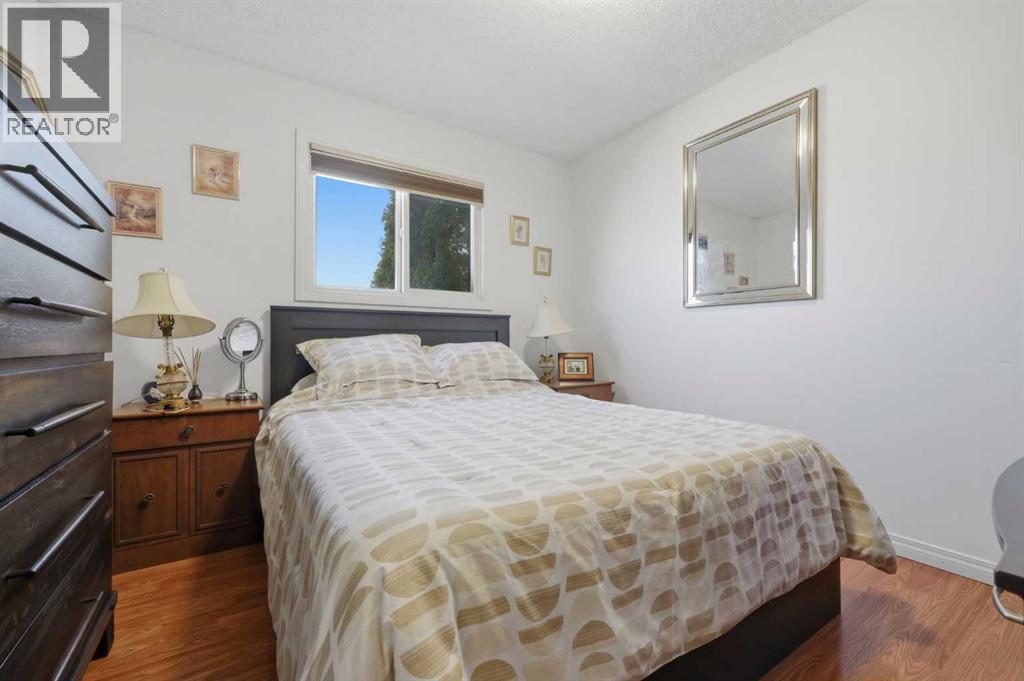 63 Huntmeadow Road Ne, Calgary, Alberta T2K 5H2 - Photo 9 - A2284085