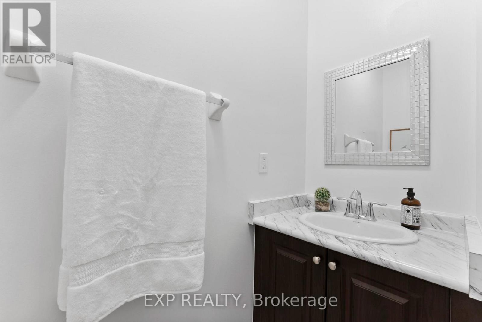 3107 Streamwood Passage Pass, Oakville, Ontario  L6H 0S8 - Photo 11 - W12859588