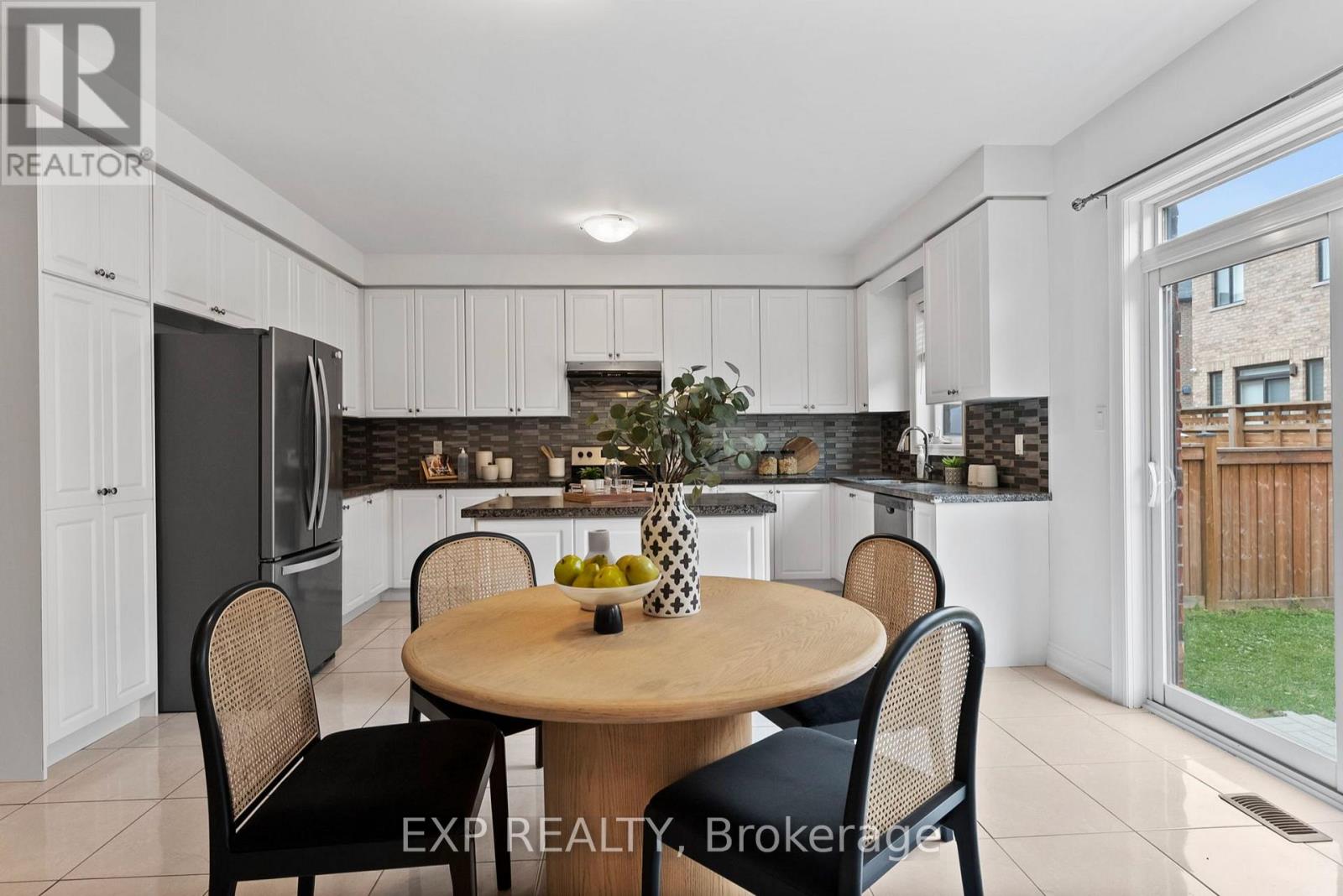 3107 Streamwood Passage Pass, Oakville, Ontario  L6H 0S8 - Photo 16 - W12859588