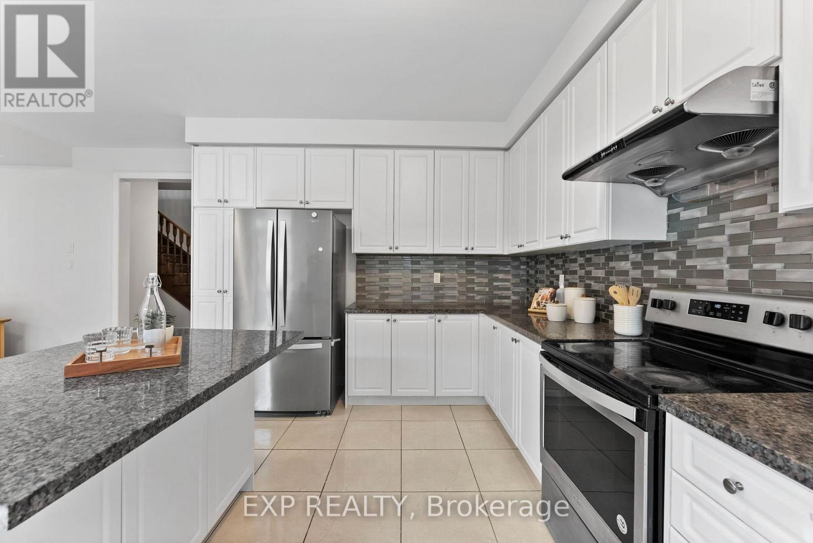 3107 Streamwood Passage Pass, Oakville, Ontario  L6H 0S8 - Photo 19 - W12859588