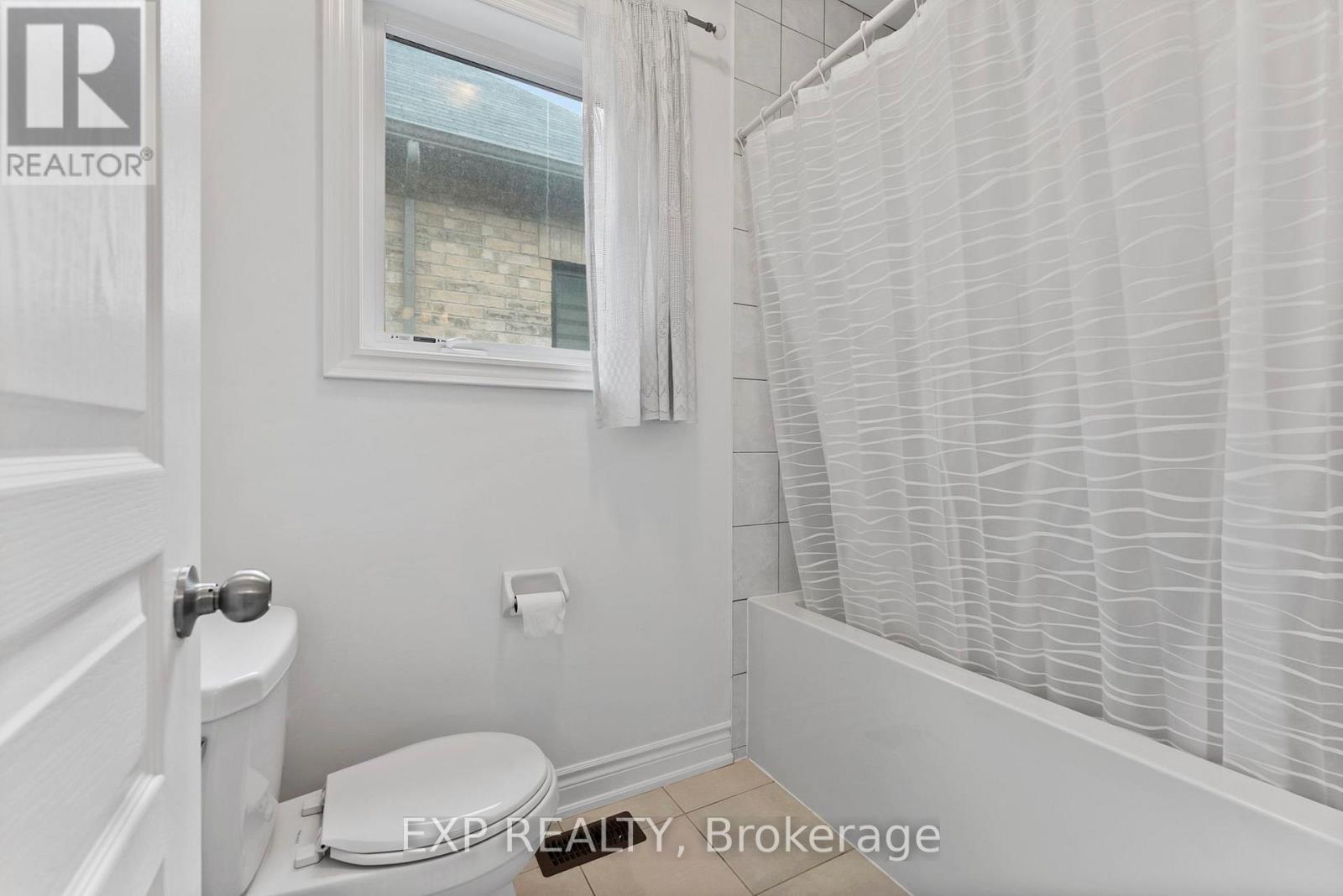 3107 Streamwood Passage Pass, Oakville, Ontario  L6H 0S8 - Photo 34 - W12859588