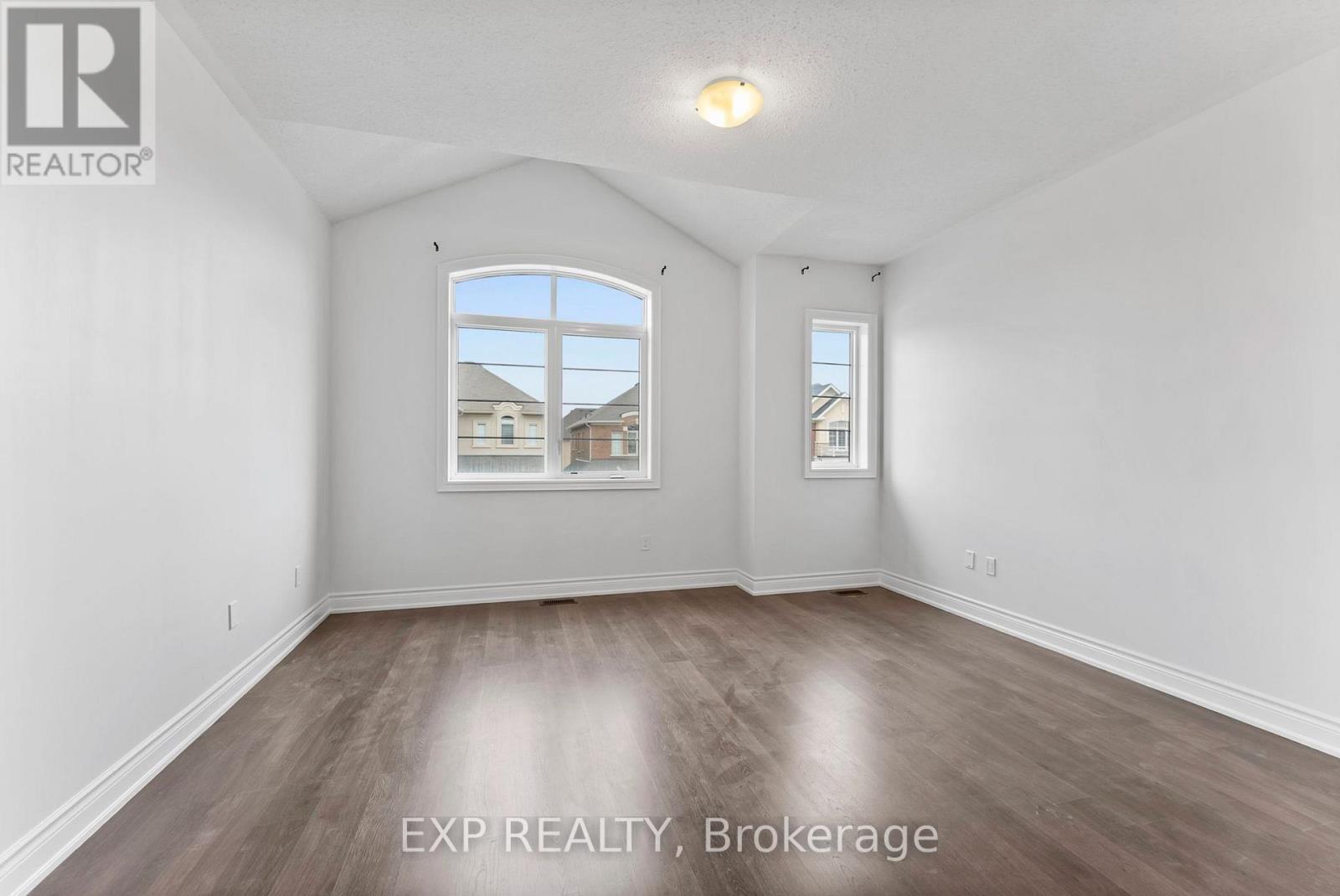 3107 Streamwood Passage Pass, Oakville, Ontario  L6H 0S8 - Photo 35 - W12859588