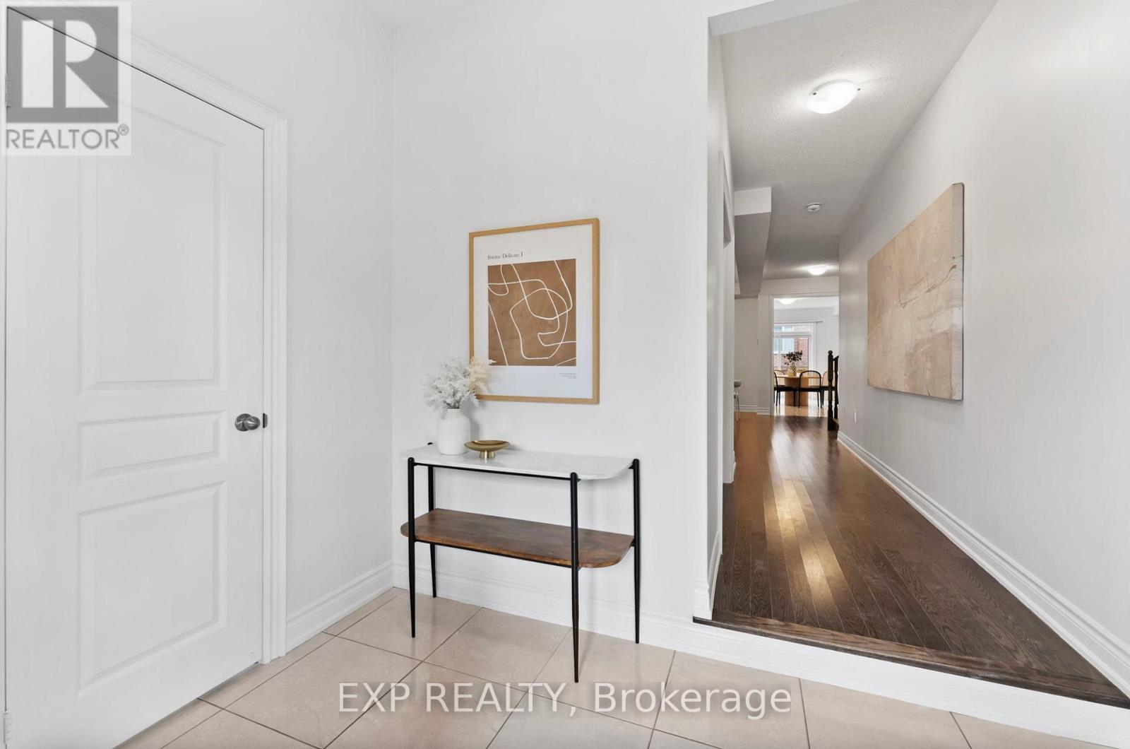 3107 Streamwood Passage Pass, Oakville, Ontario  L6H 0S8 - Photo 4 - W12859588