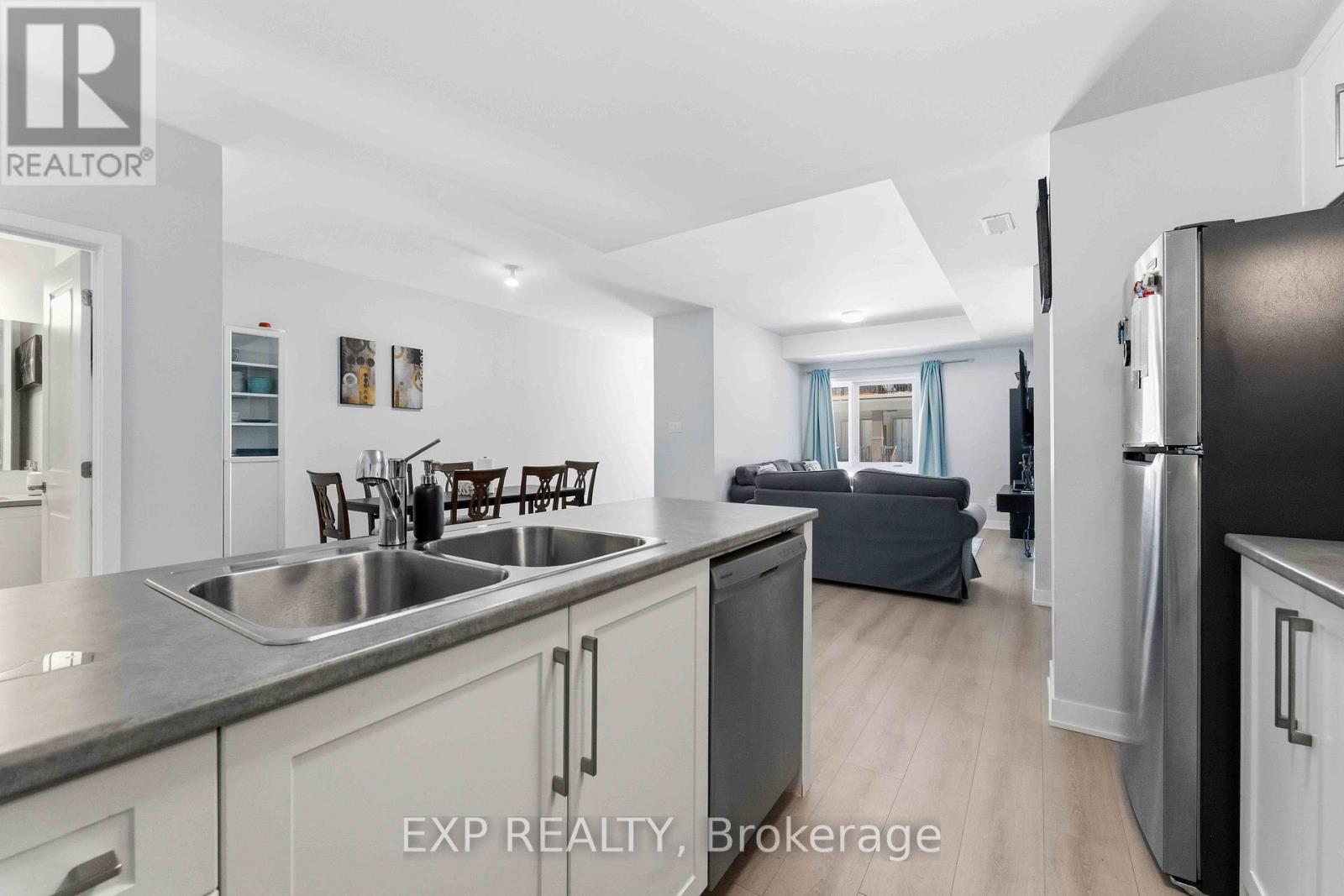 116 Parnian Private, Ottawa, Ontario  K2J 4H7 - Photo 16 - X12859596