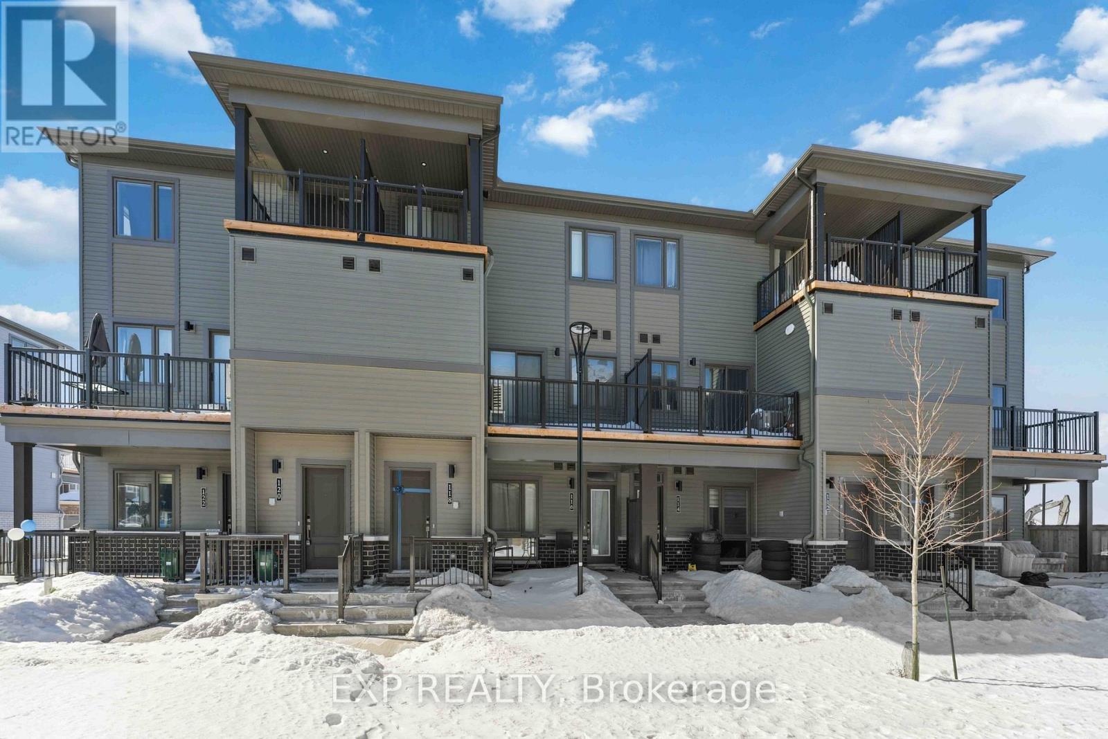 116 Parnian Private, Ottawa, Ontario  K2J 4H7 - Photo 3 - X12859596