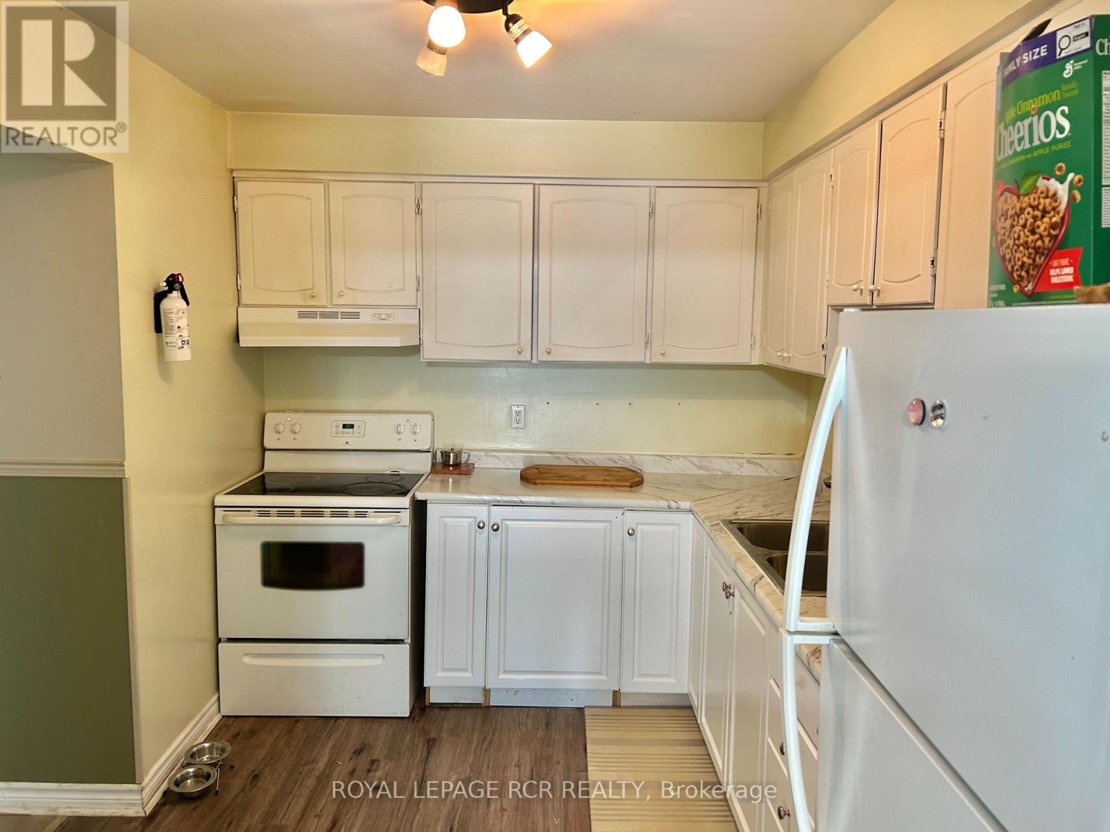 31 - 246 Tupper Boulevard, New Tecumseth, Ontario  L9R 1A9 - Photo 3 - N12797214