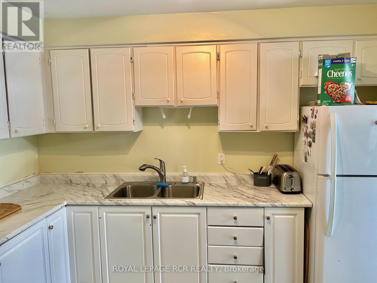 31 - 246 Tupper Boulevard, New Tecumseth, Ontario  L9R 1A9 - Photo 4 - N12797214