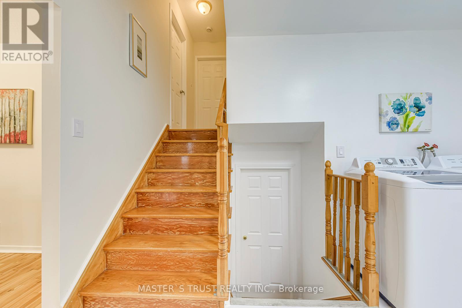 6411 Chaumont Crescent, Mississauga (Meadowvale), Ontario  L5N 2M7 - Photo 23 - W12694538