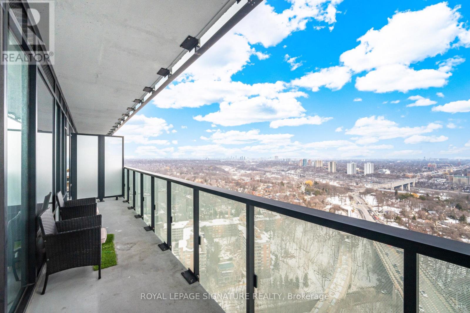 2904 - 575 Bloor Street E, Toronto, Ontario  M4W 0B2 - Photo 15 - C12859598