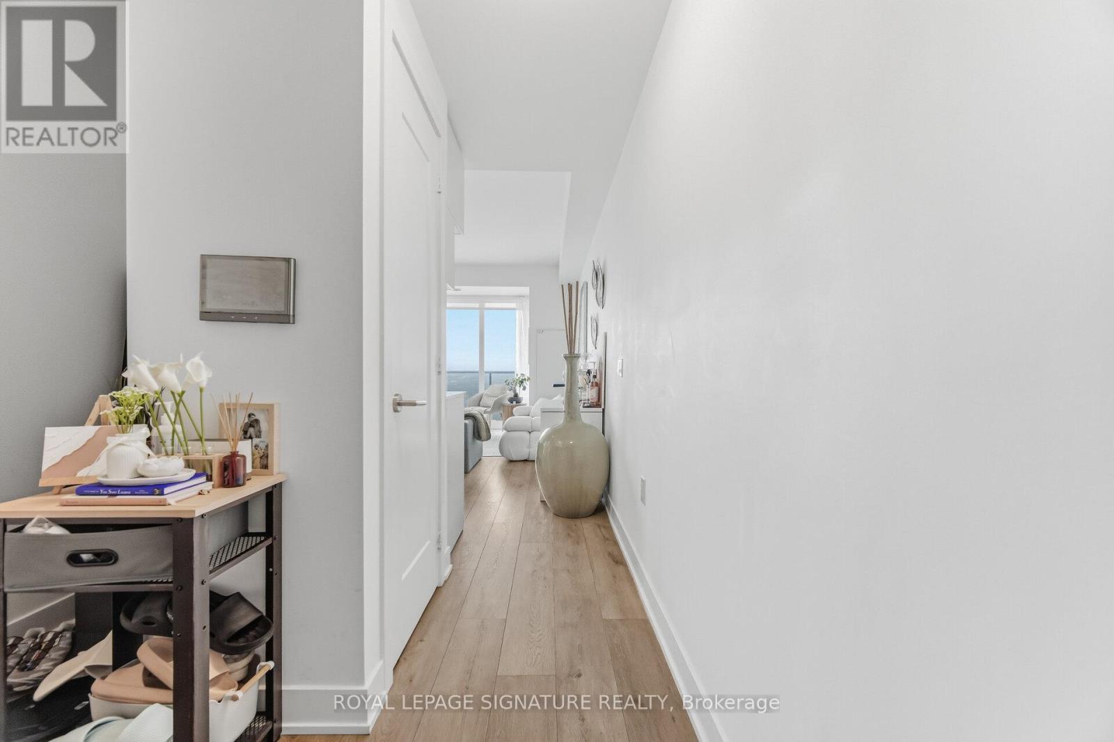 2904 - 575 Bloor Street E, Toronto, Ontario  M4W 0B2 - Photo 9 - C12859598