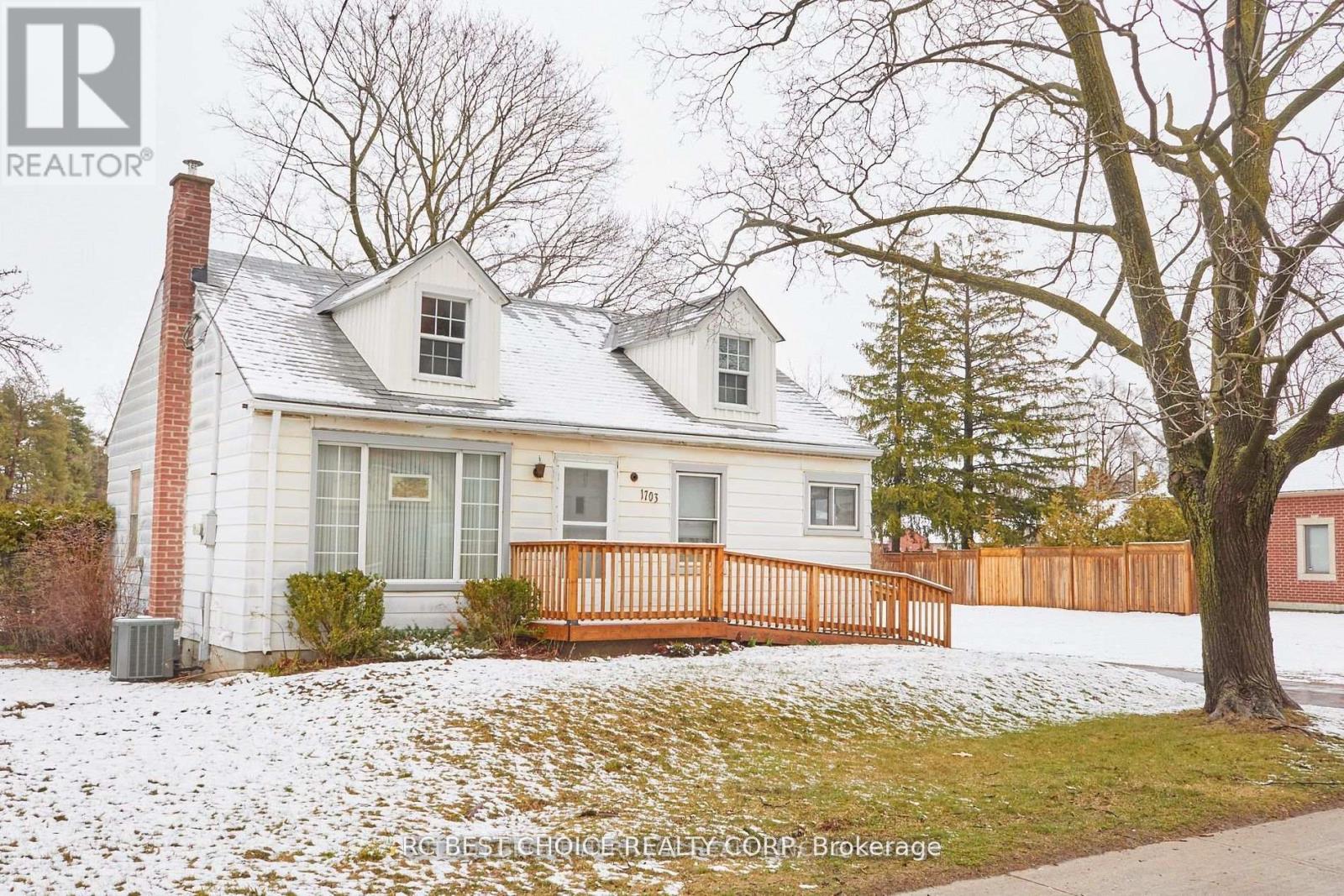 1705 Simcoe Street N, Oshawa, Ontario  L1G 4Y1 - Photo 3 - E12859584