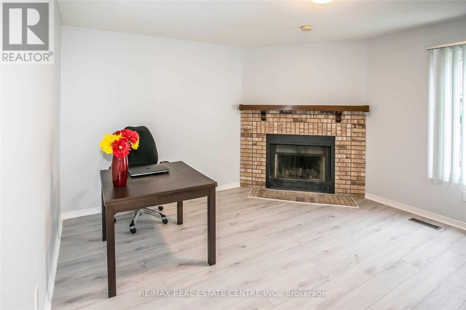 6361 Longspur Road, Mississauga, Ontario  L5N 6H1 - Photo 15 - W12790806