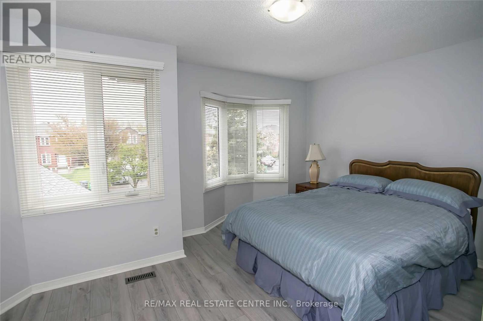 6361 Longspur Road, Mississauga, Ontario  L5N 6H1 - Photo 28 - W12790806