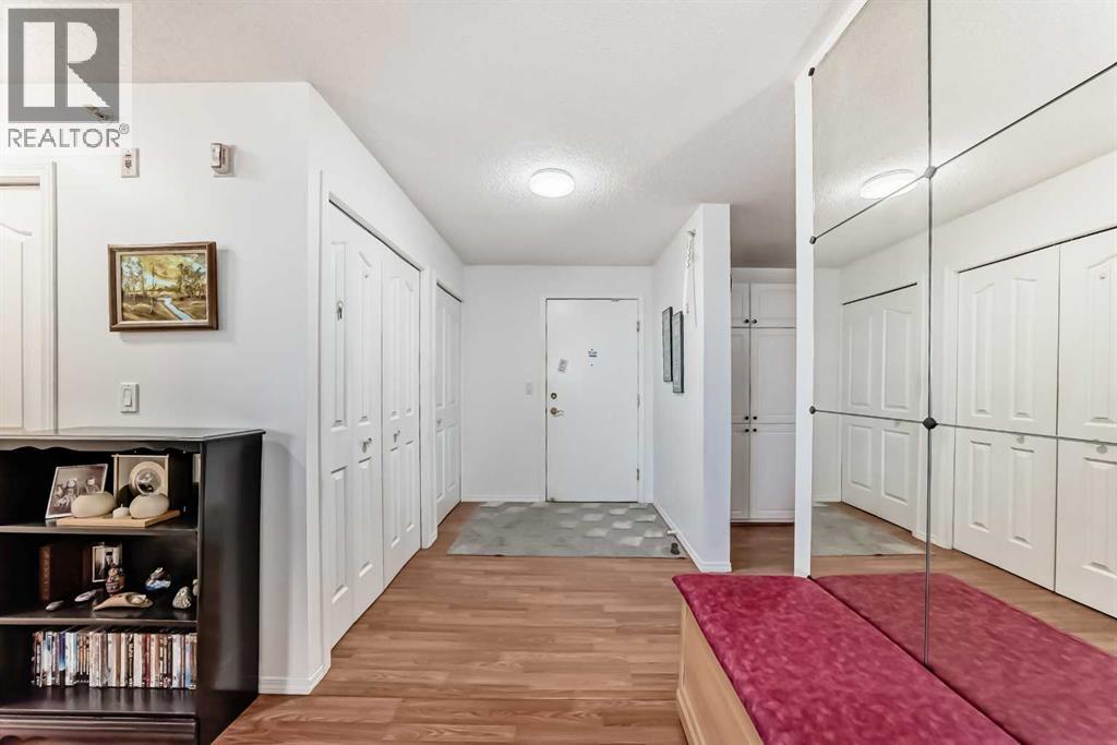 1409, 1000 Millrise Point Sw, Calgary, Alberta T2Y 3W4 - Photo 3 - A2282696