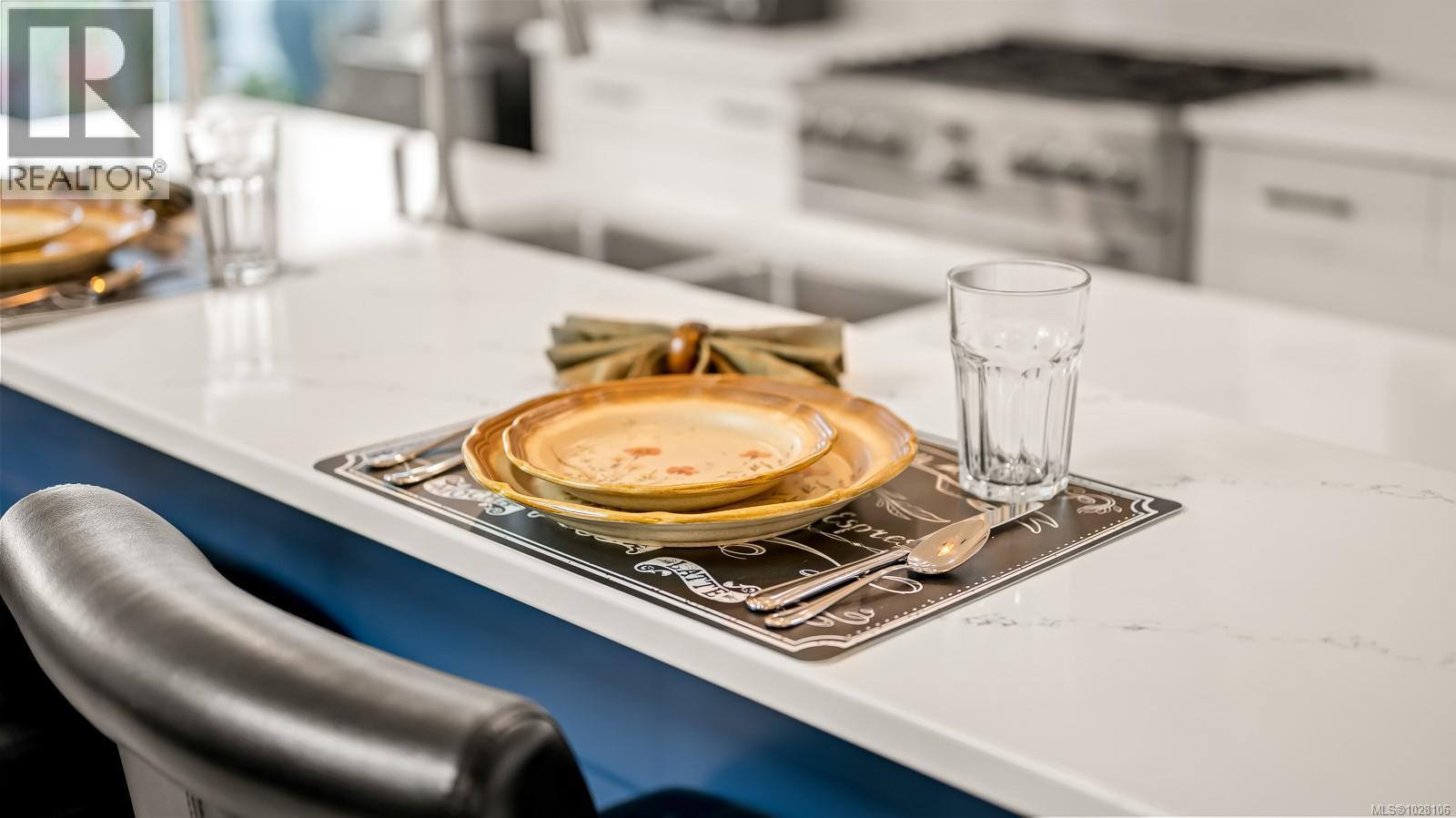 1310 Pheasant Pl, Courtenay, British Columbia  V9N 8N2 - Photo 8 - 1028106