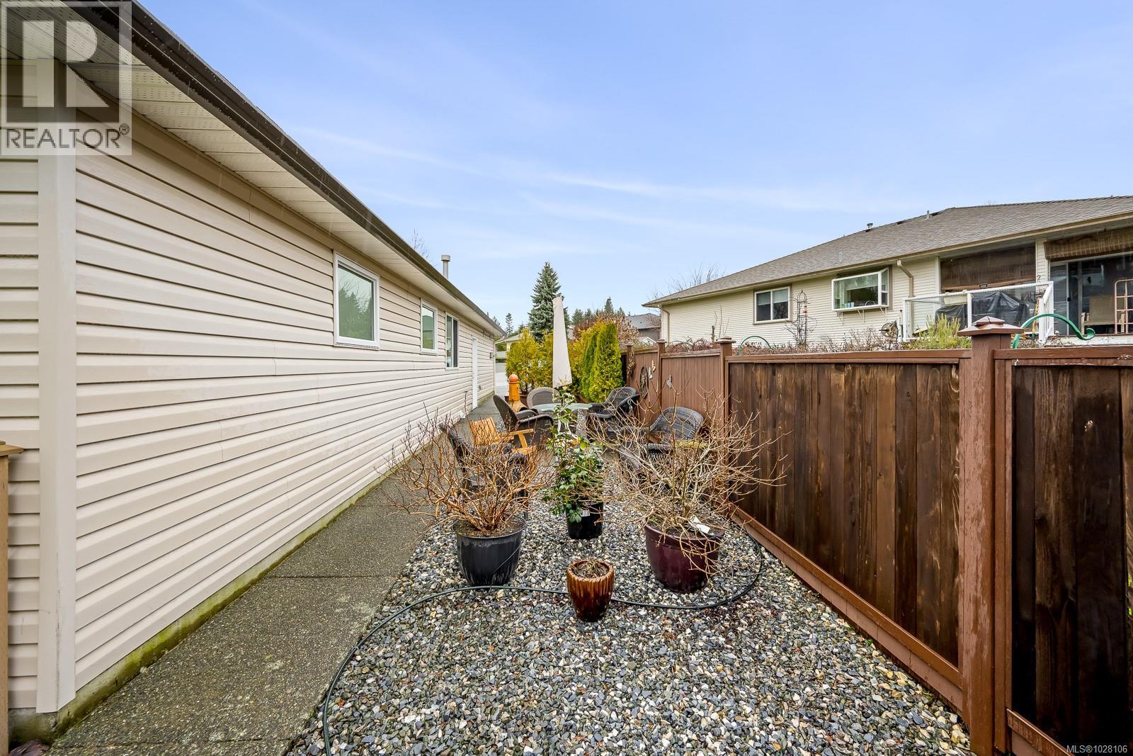 1310 Pheasant Pl, Courtenay, British Columbia  V9N 8N2 - Photo 53 - 1028106