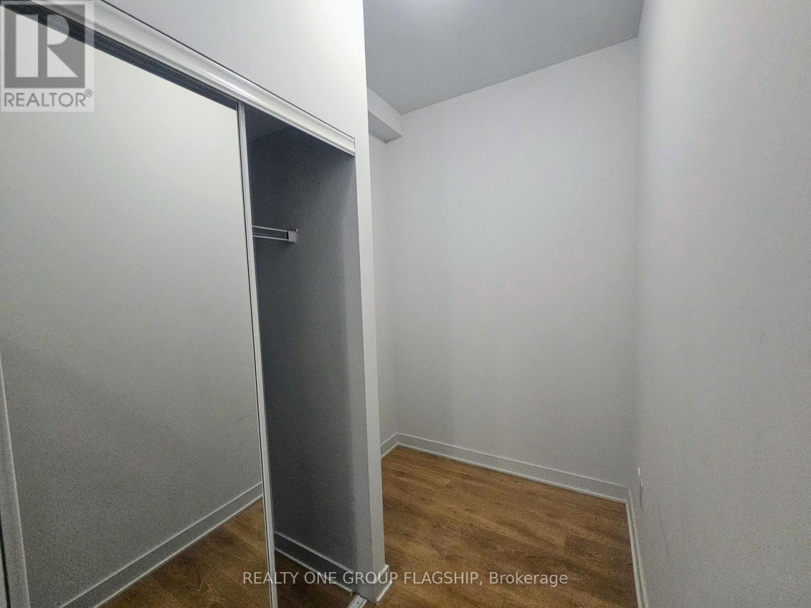 2008 - 2920 Highway 7, Vaughan, Ontario  L4K 0P4 - Photo 11 - N12859608