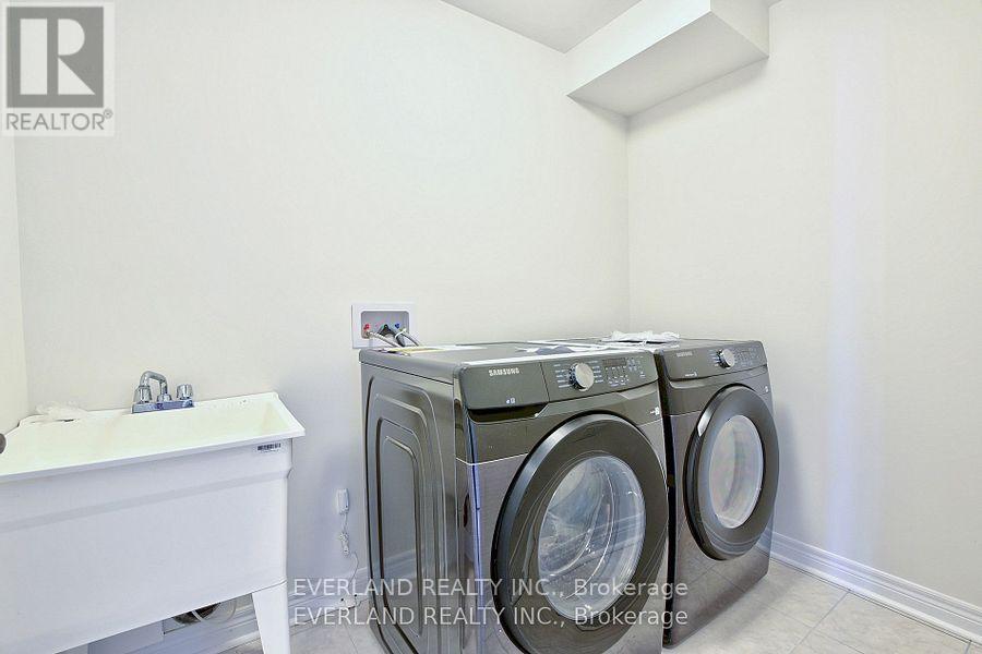 173 Mumbai Drive, Markham, Ontario  L3S 4N3 - Photo 20 - N12859476