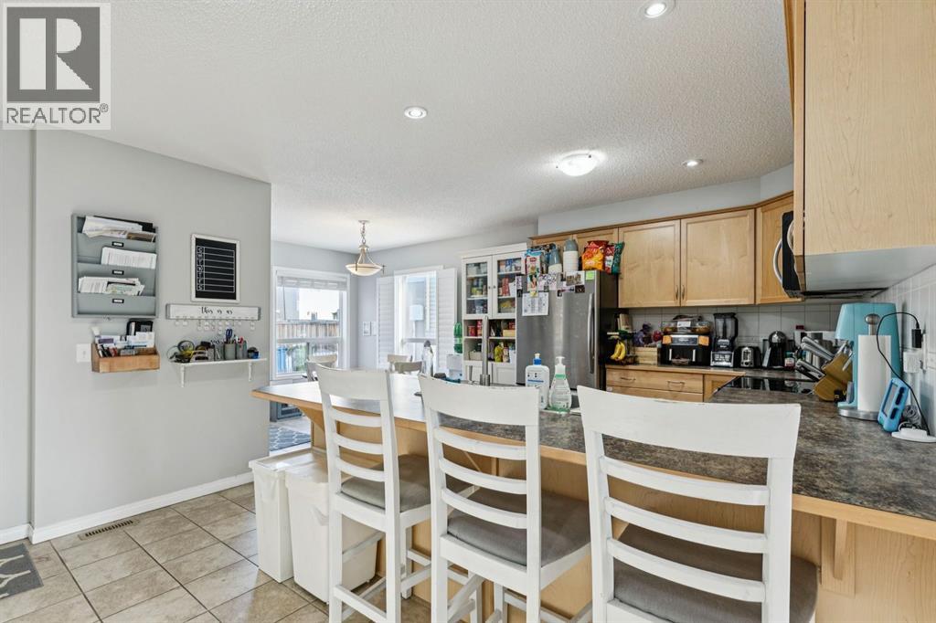 996 Windsong Drive Sw, Airdrie, Alberta  T4B 0P2 - Photo 8 - A2290573