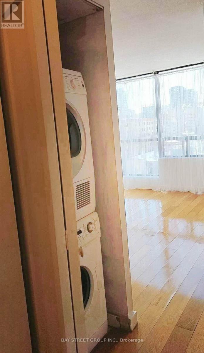 Ph 01 - 117 Gerrard Street E, Toronto, Ontario  M5B 2L4 - Photo 23 - C12768946