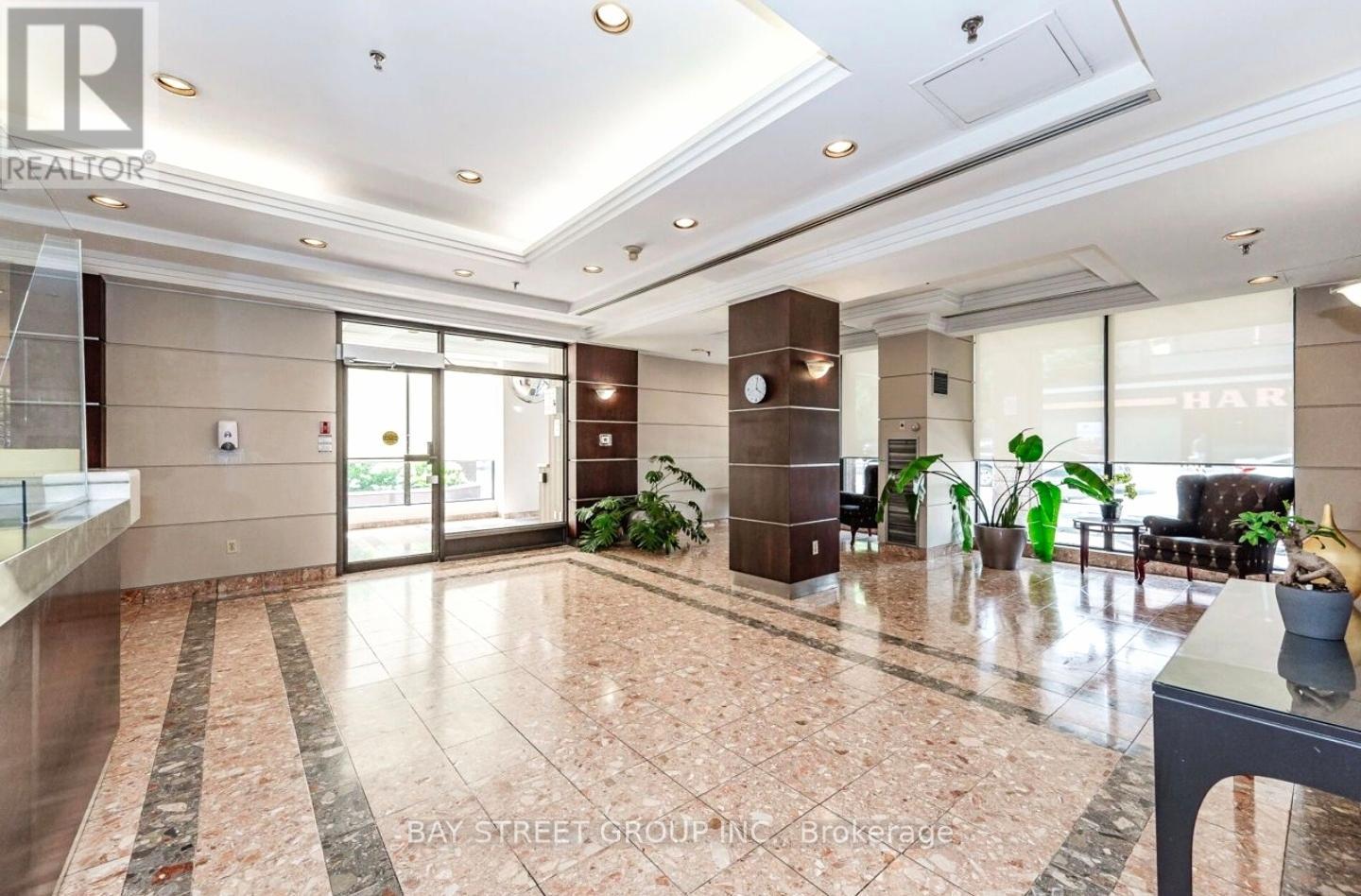 Ph 01 - 117 Gerrard Street E, Toronto, Ontario  M5B 2L4 - Photo 14 - C12768946