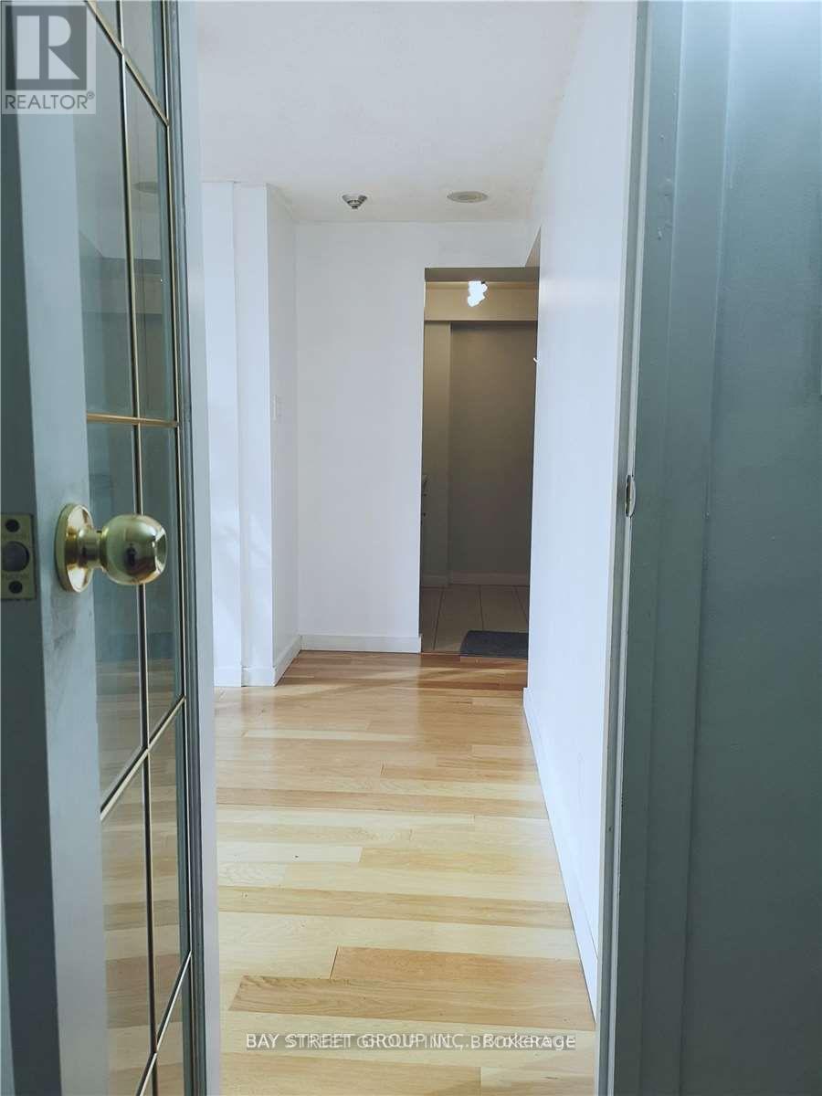 Ph 01 - 117 Gerrard Street E, Toronto, Ontario  M5B 2L4 - Photo 5 - C12768946