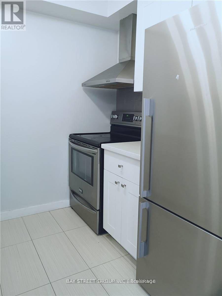 Ph 01 - 117 Gerrard Street E, Toronto, Ontario  M5B 2L4 - Photo 4 - C12768946