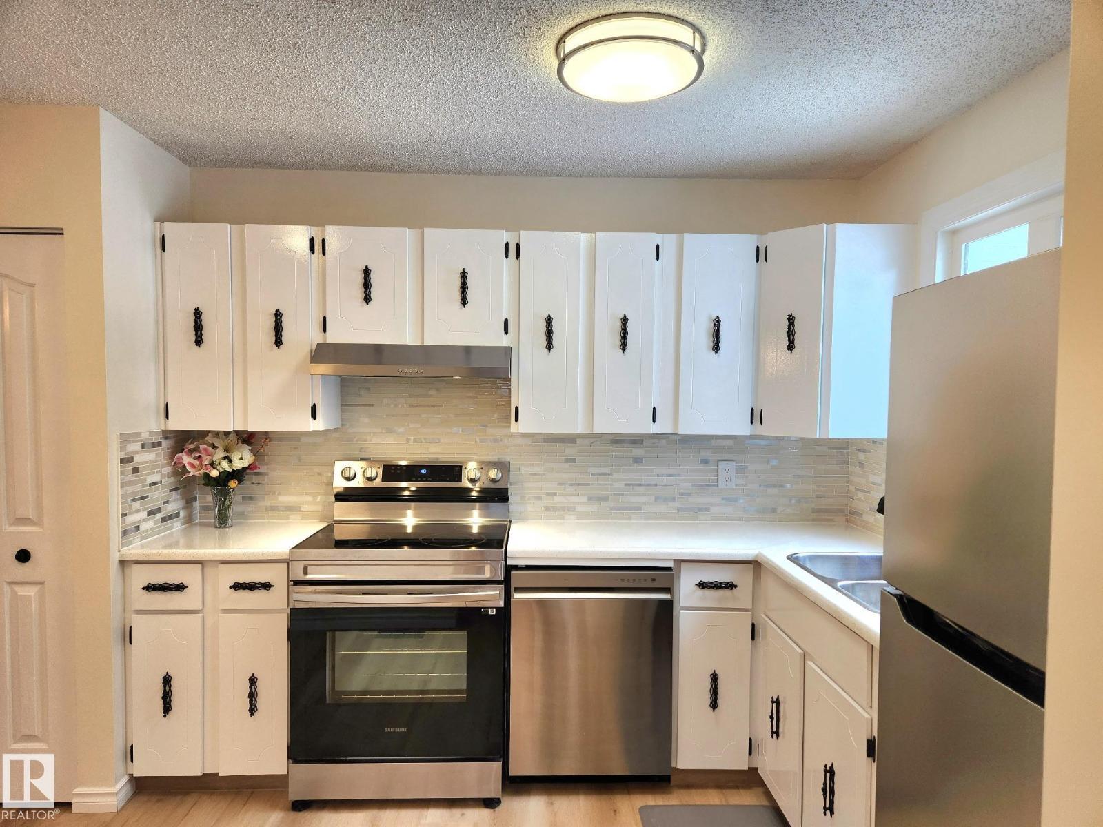 12a Castle Tc Nw, Edmonton, Alberta  T5X 2E6 - Photo 7 - E4476276