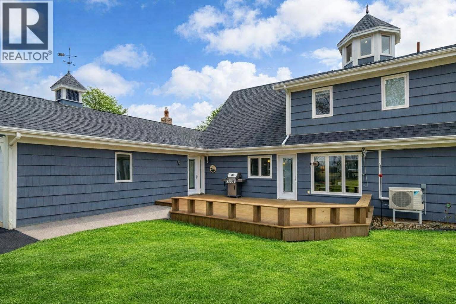 7 Glynwood Drive, Charlottetown, Prince Edward Island  C1A 6J7 - Photo 3 - 202600630