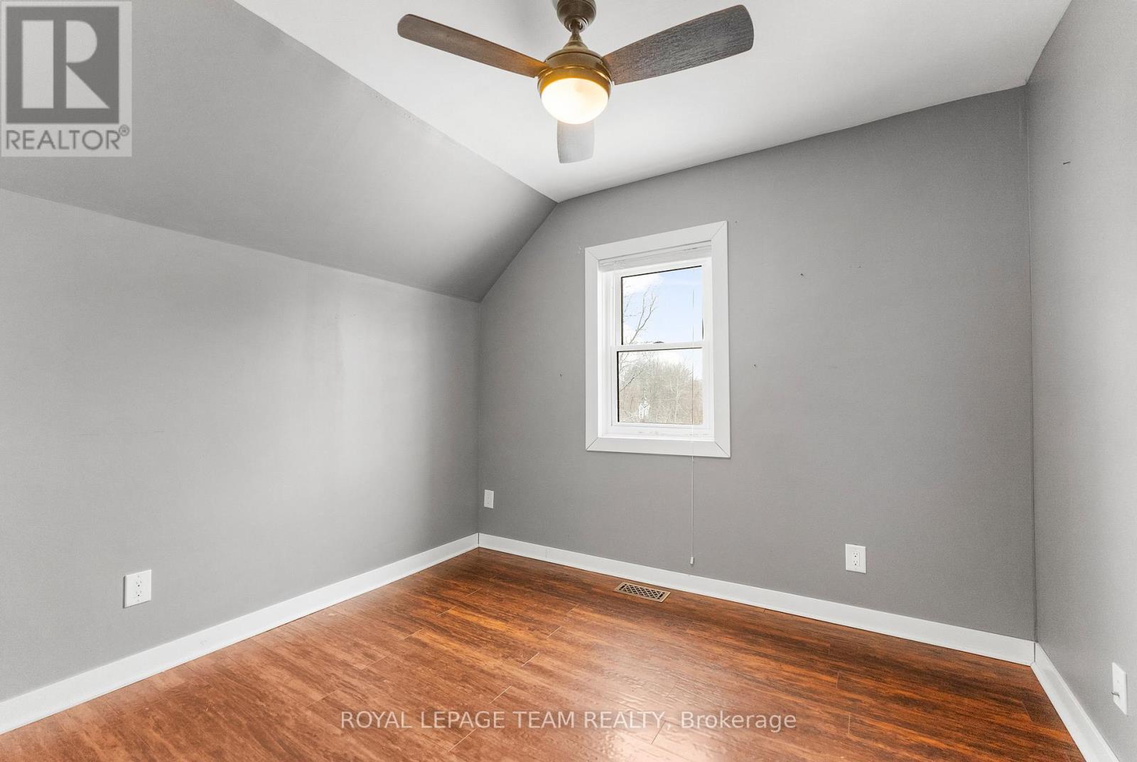 481 Pembroke Street W, Pembroke, Ontario  K8A 5P1 - Photo 19 - X12859614