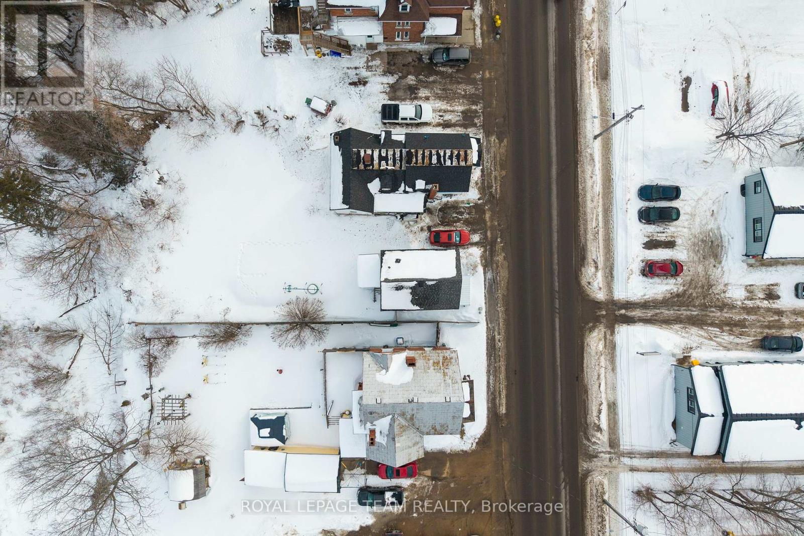 481 Pembroke Street W, Pembroke, Ontario  K8A 5P1 - Photo 2 - X12859614