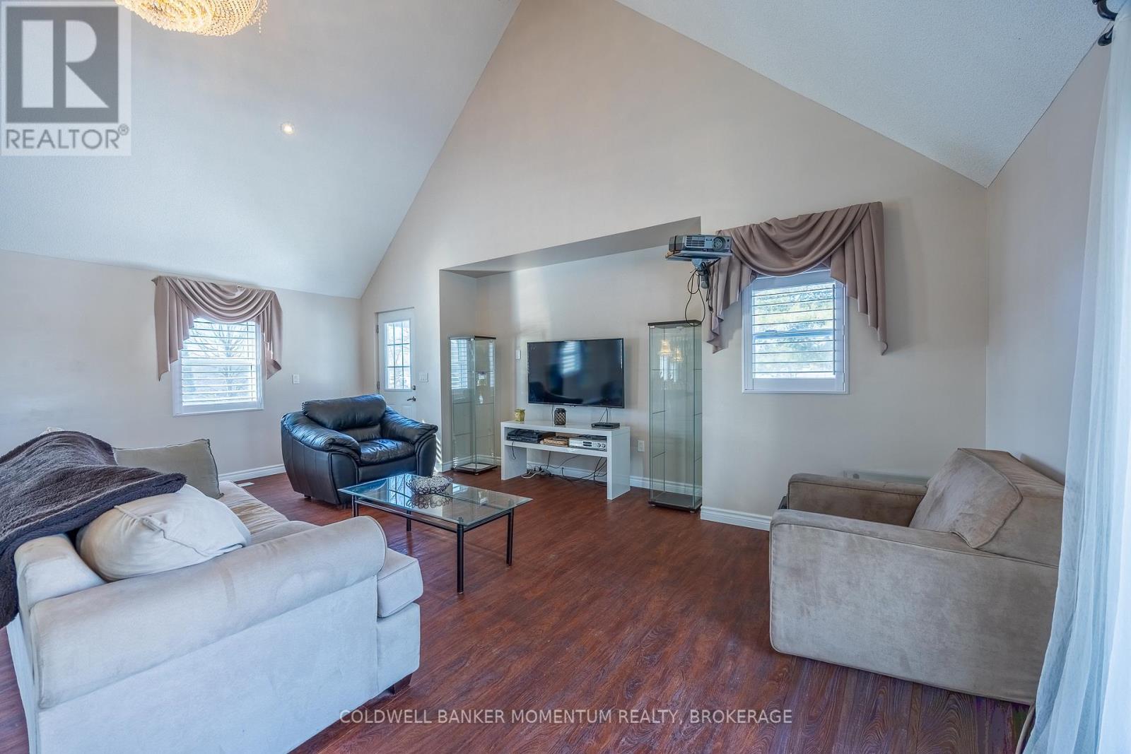 4591 Haldimand Road W, Haldimand, Ontario N1A 2W3 - Photo 11 - X12859618