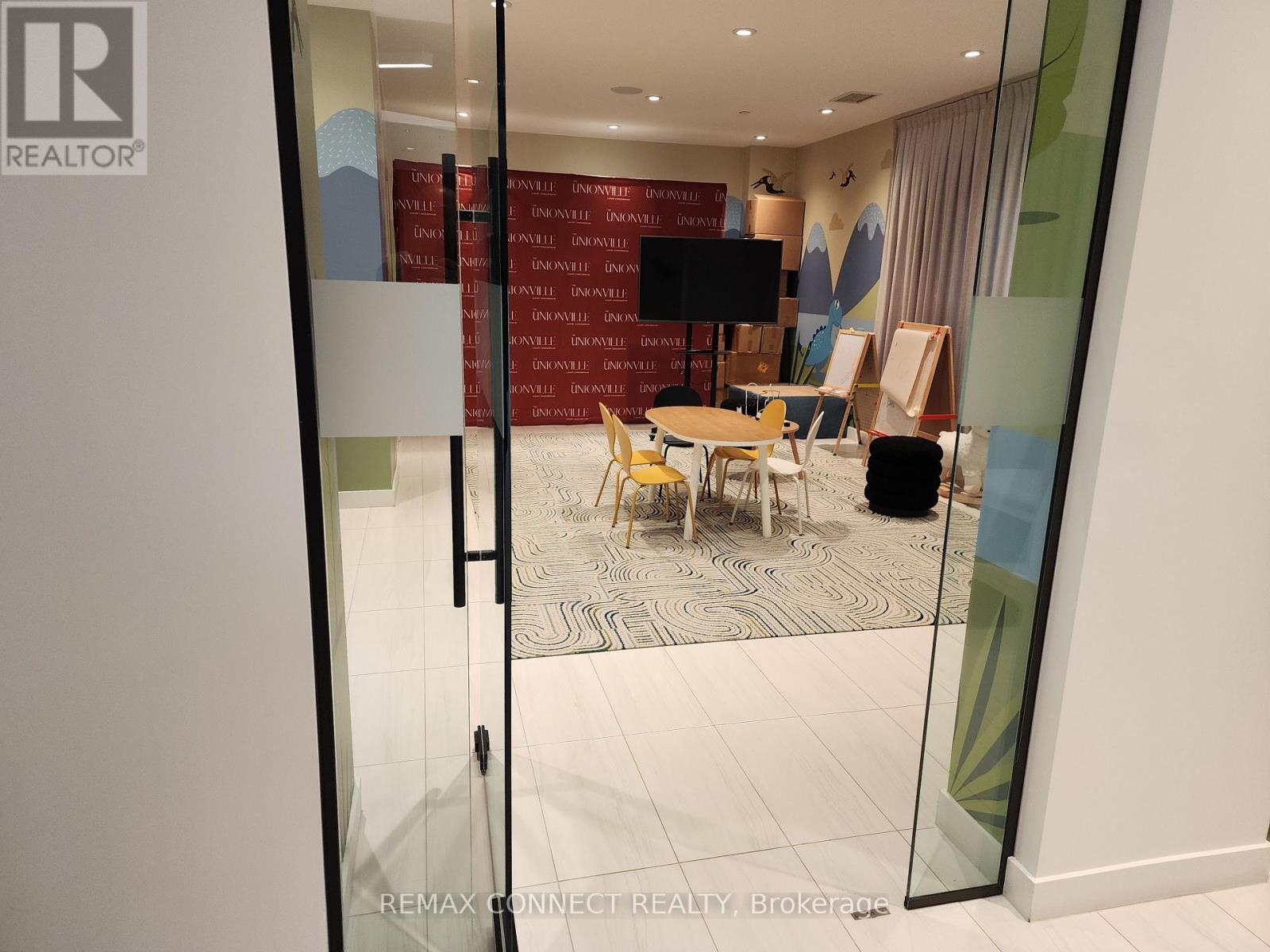 A - 60 South Town Centre Boulevard, Markham (Unionville), Ontario  L3G 0C5 - Photo 11 - N12784234