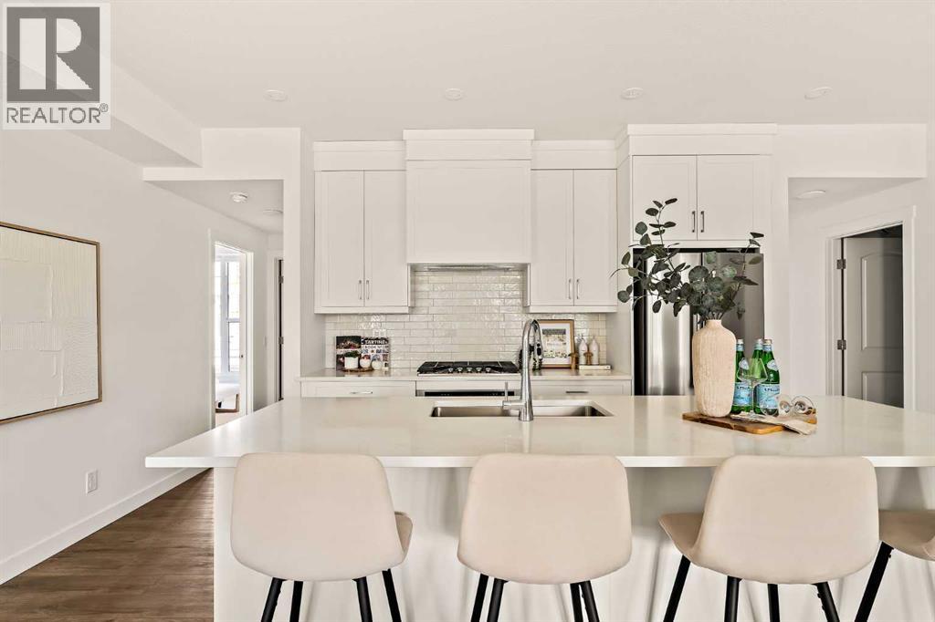 611 Sovereign Common Sw, Calgary, Alberta  T3C 3Y3 - Photo 15 - A2279503