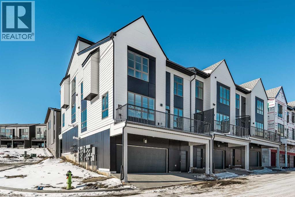 705 Sovereign Common Sw, Calgary, Alberta  T3C 3Y3 - Photo 35 - A2289420
