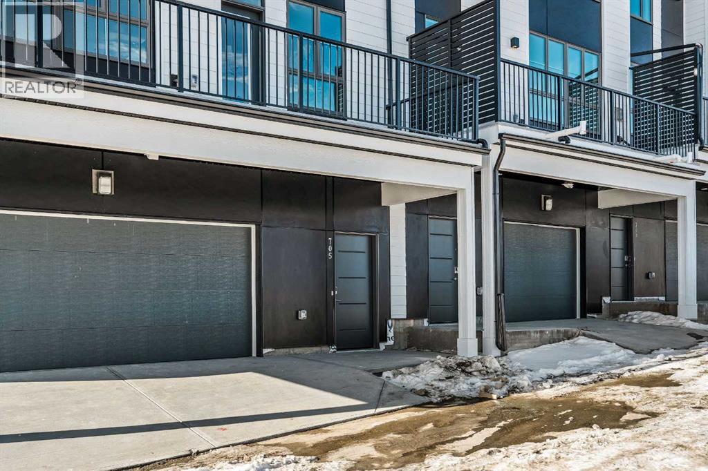 705 Sovereign Common Sw, Calgary, Alberta  T3C 3Y3 - Photo 33 - A2289420