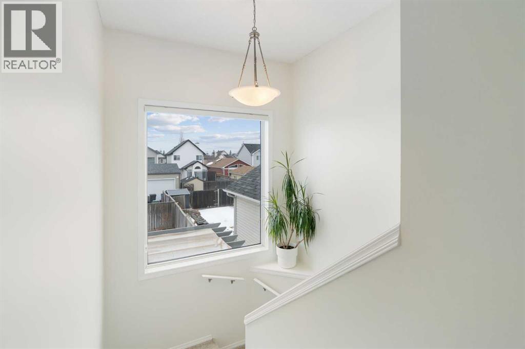 46 Prestwick Rise Se, Calgary, Alberta  T2Z 4A6 - Photo 15 - A2290163