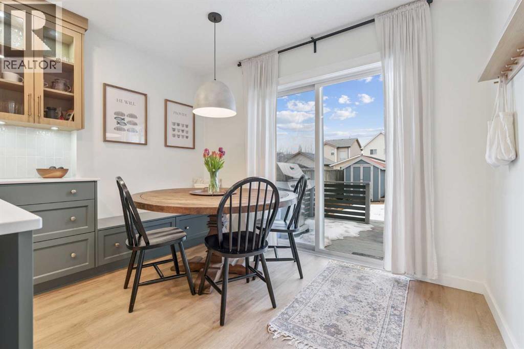 46 Prestwick Rise Se, Calgary, Alberta  T2Z 4A6 - Photo 9 - A2290163