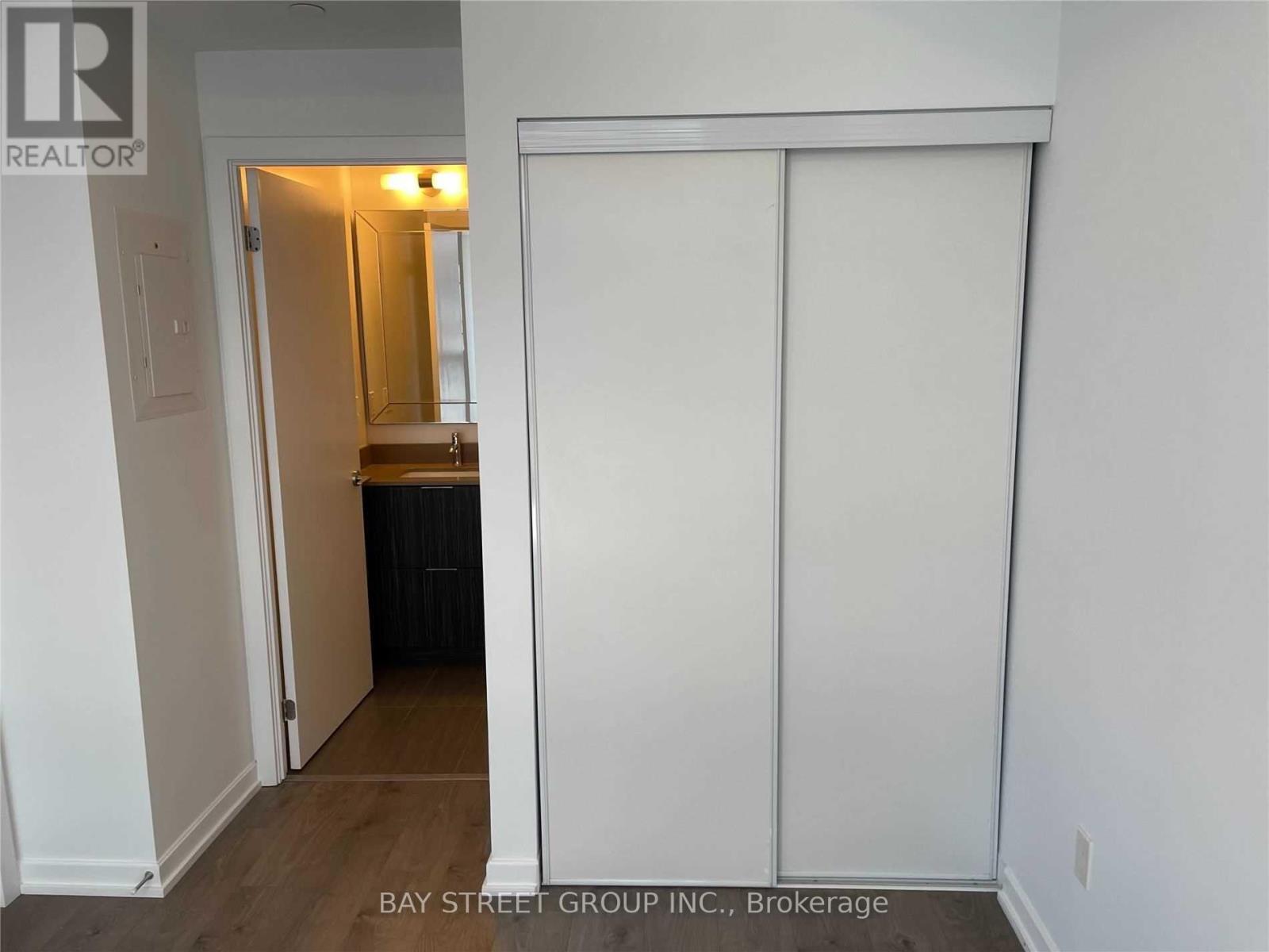 511 - 50 Forest Manor Road, Toronto (Henry Farm), Ontario  M2J 0E3 - Photo 11 - C12859610