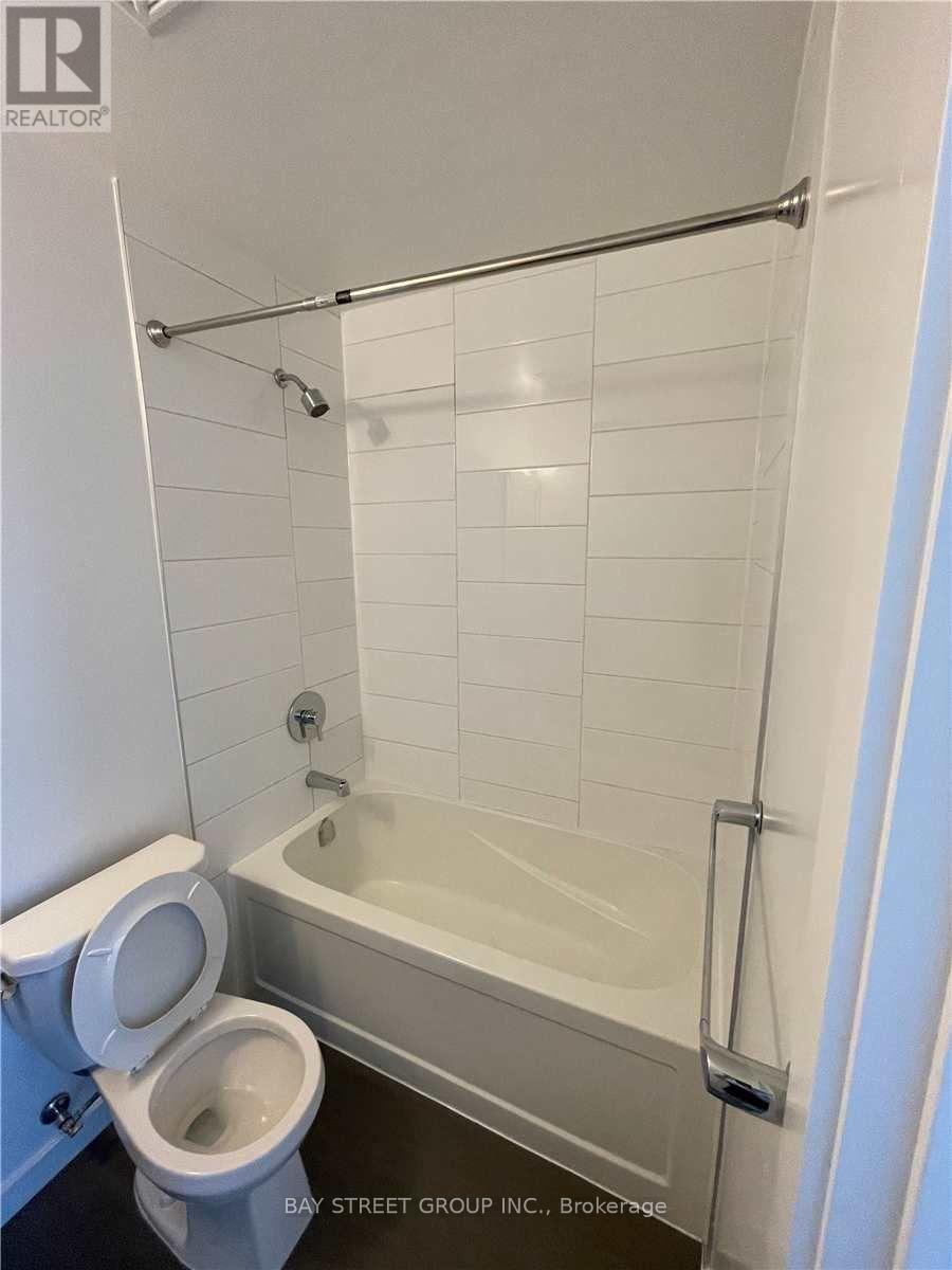 511 - 50 Forest Manor Road, Toronto (Henry Farm), Ontario  M2J 0E3 - Photo 12 - C12859610