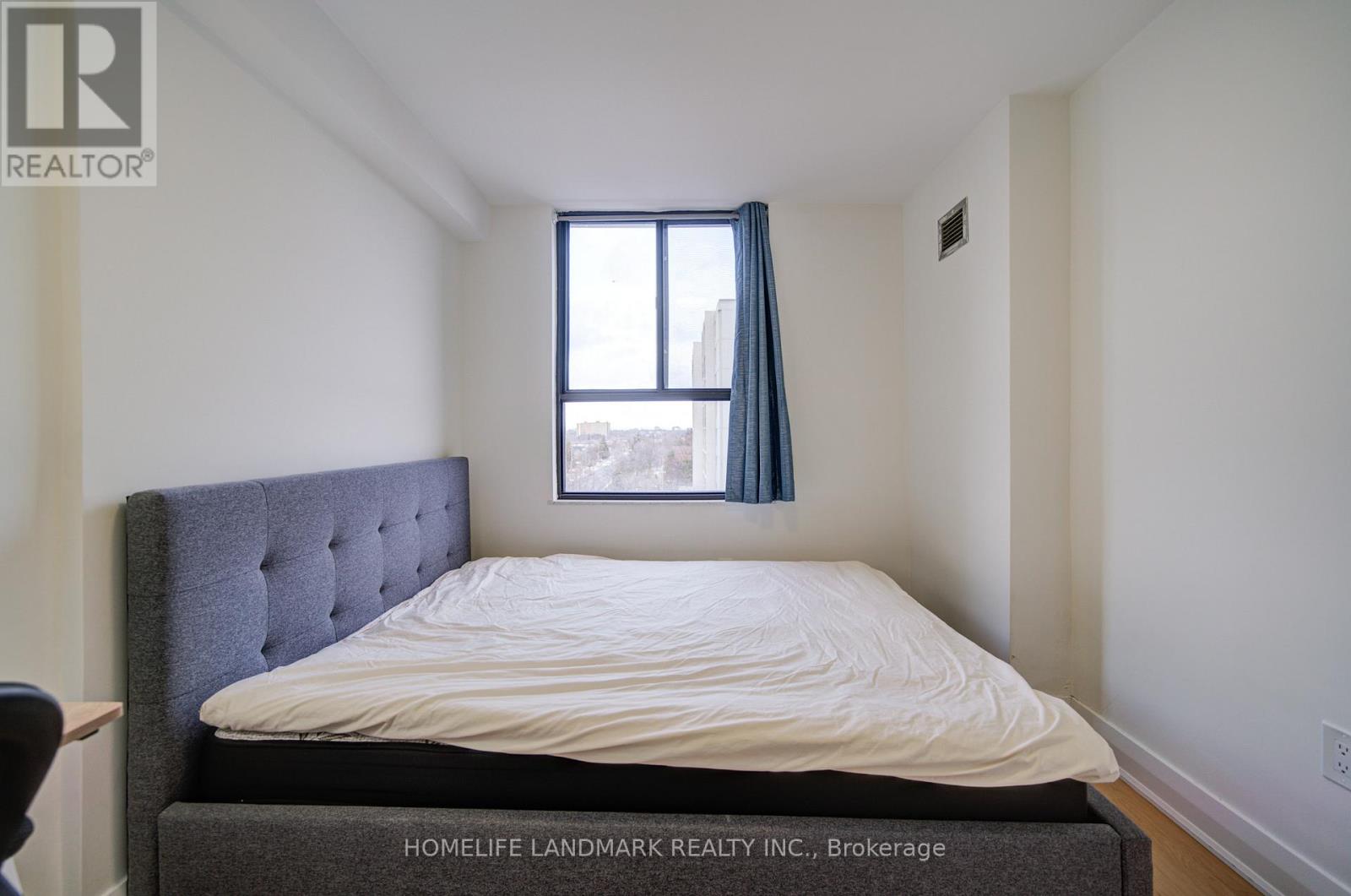 1006 - 2721 Victoria Park Avenue, Toronto (L'amoreaux), Ontario  M1T 3N6 - Photo 24 - E12859642