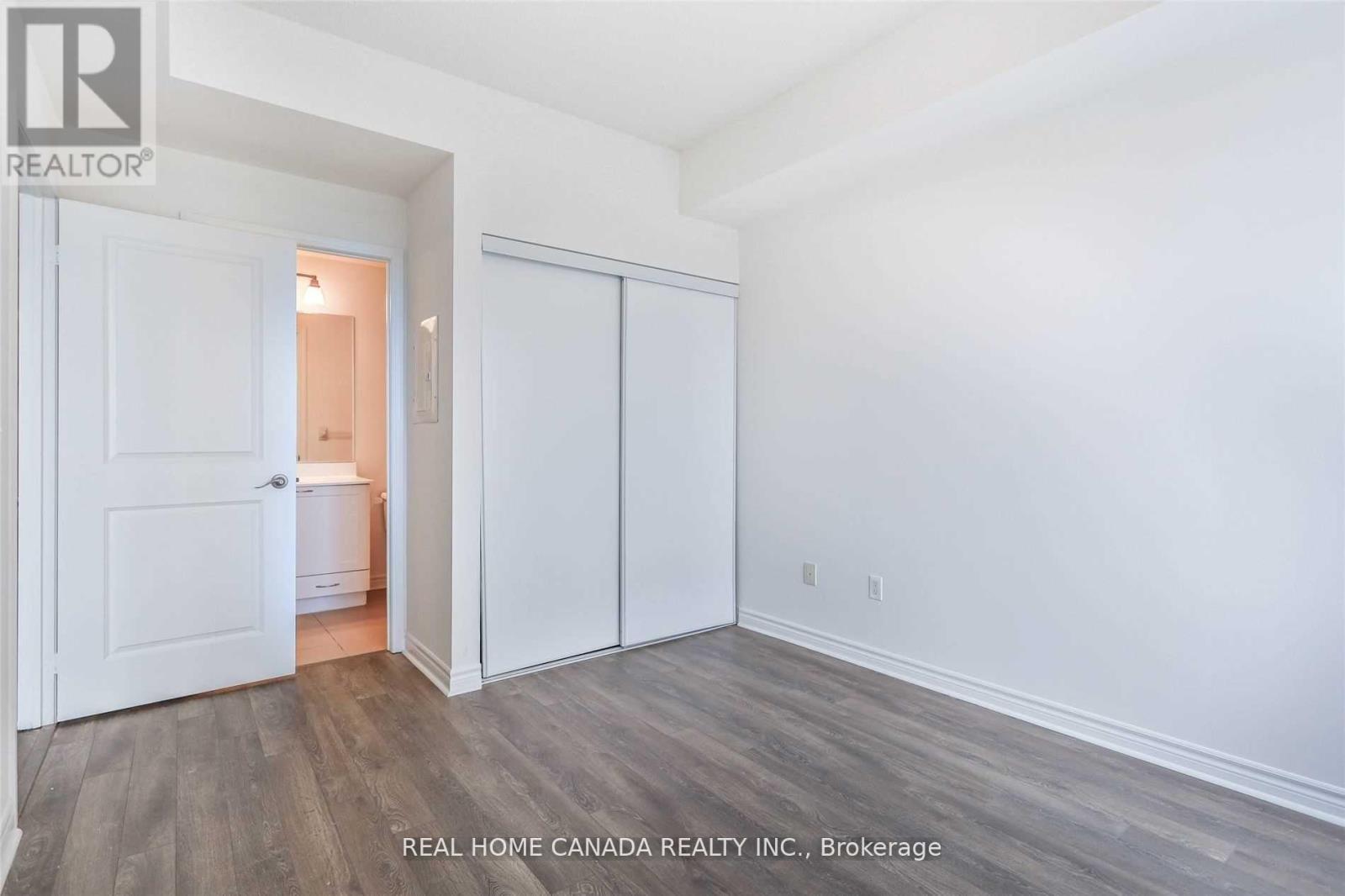 2609 - 385 Prince Of Wales Drive, Mississauga, Ontario  L5B 0C6 - Photo 12 - W12859626