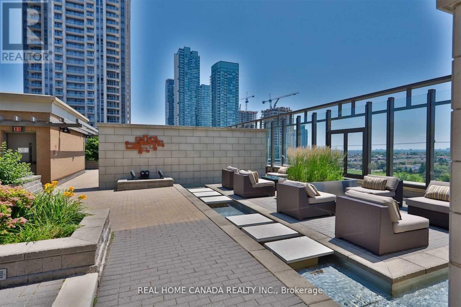 2609 - 385 Prince Of Wales Drive, Mississauga, Ontario  L5B 0C6 - Photo 3 - W12859626