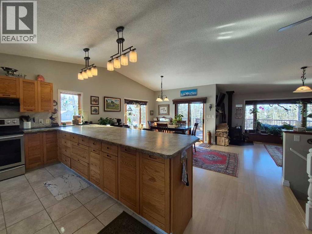 37174 C & E Trail, Rural Red Deer County, Alberta  T4N 6S6 - Photo 21 - A2291366