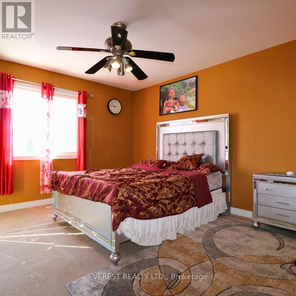 949 Marigold Street, London North, Ontario  N5X 4N8 - Photo 10 - X12859636