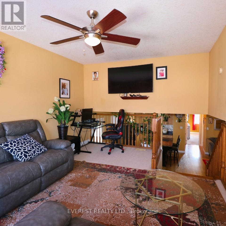 949 Marigold Street, London North, Ontario  N5X 4N8 - Photo 13 - X12859636