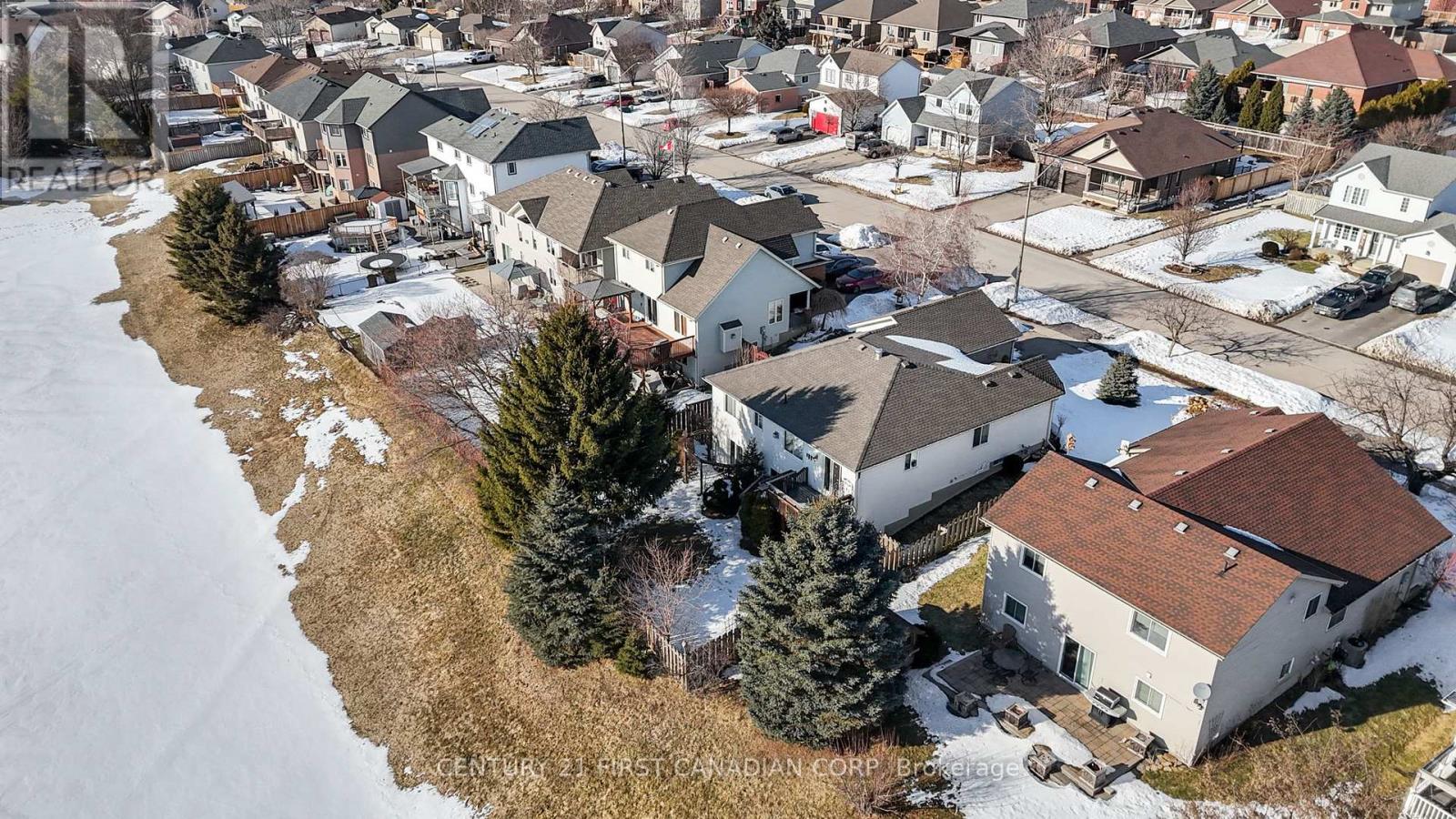 257 Fennel Street, Blandford-Blenheim, Ontario  N0J 1S0 - Photo 48 - X12846328